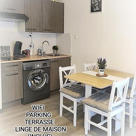 Charmant Studio Climatise 24 M2 Terrasse A 100M De La Plage Saint-Mandrier-sur-Mer Exteriör bild