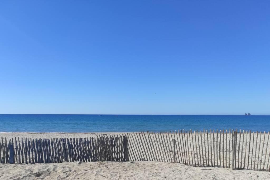Charmant Studio Climatise 24 M2 Terrasse A 100M De La Plage Saint-Mandrier-sur-Mer Exteriör bild
