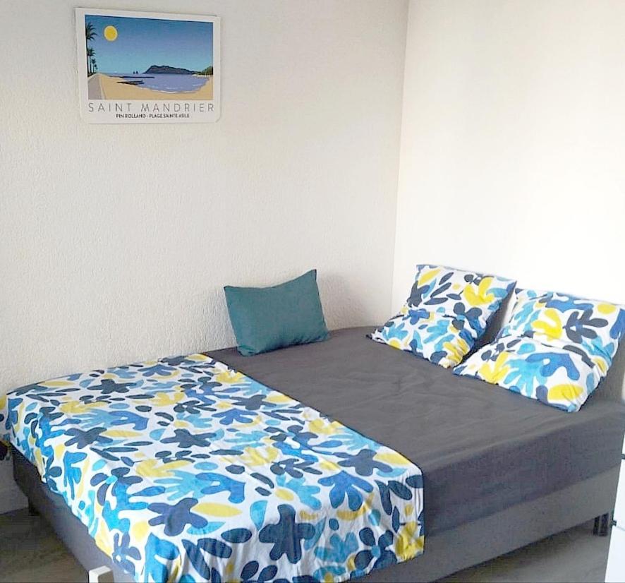 Charmant Studio Climatise 24 M2 Terrasse A 100M De La Plage Saint-Mandrier-sur-Mer Exteriör bild