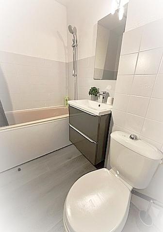 Charmant Studio Climatise 24 M2 Terrasse A 100M De La Plage Saint-Mandrier-sur-Mer Exteriör bild